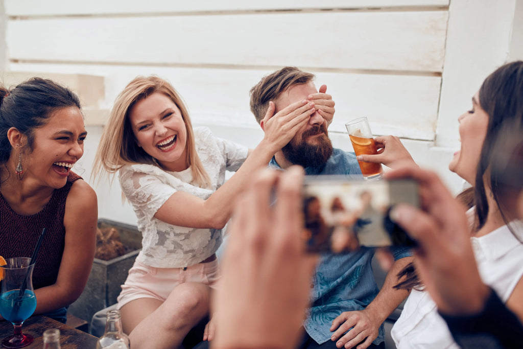Jeux de soirée entre amis